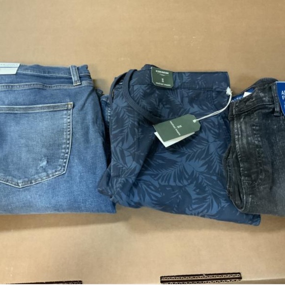 NEW Bulk Lot of 15pcs Mixed Apparel Clothing - Picture 6 of 8